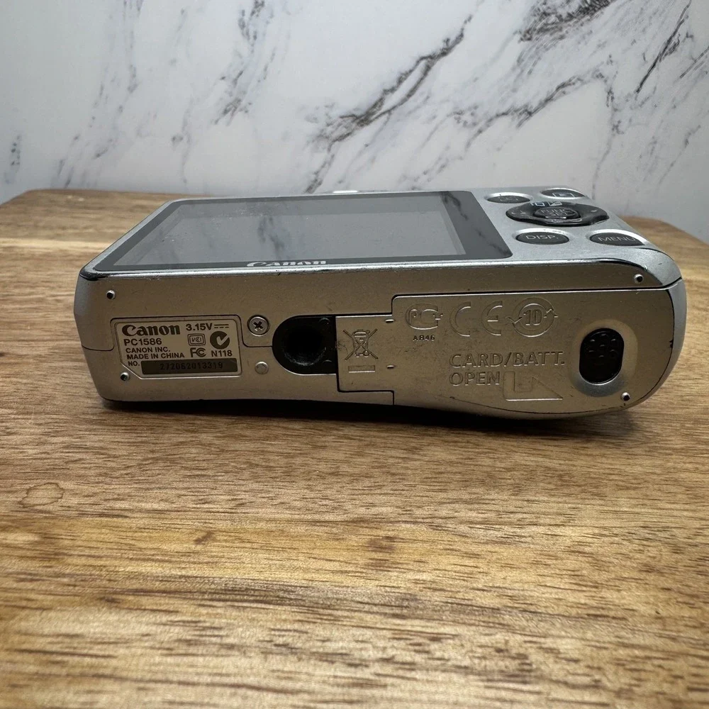 Canon PowerShot A1200 HD 12.1MP Digital Camera Silver Tested READ